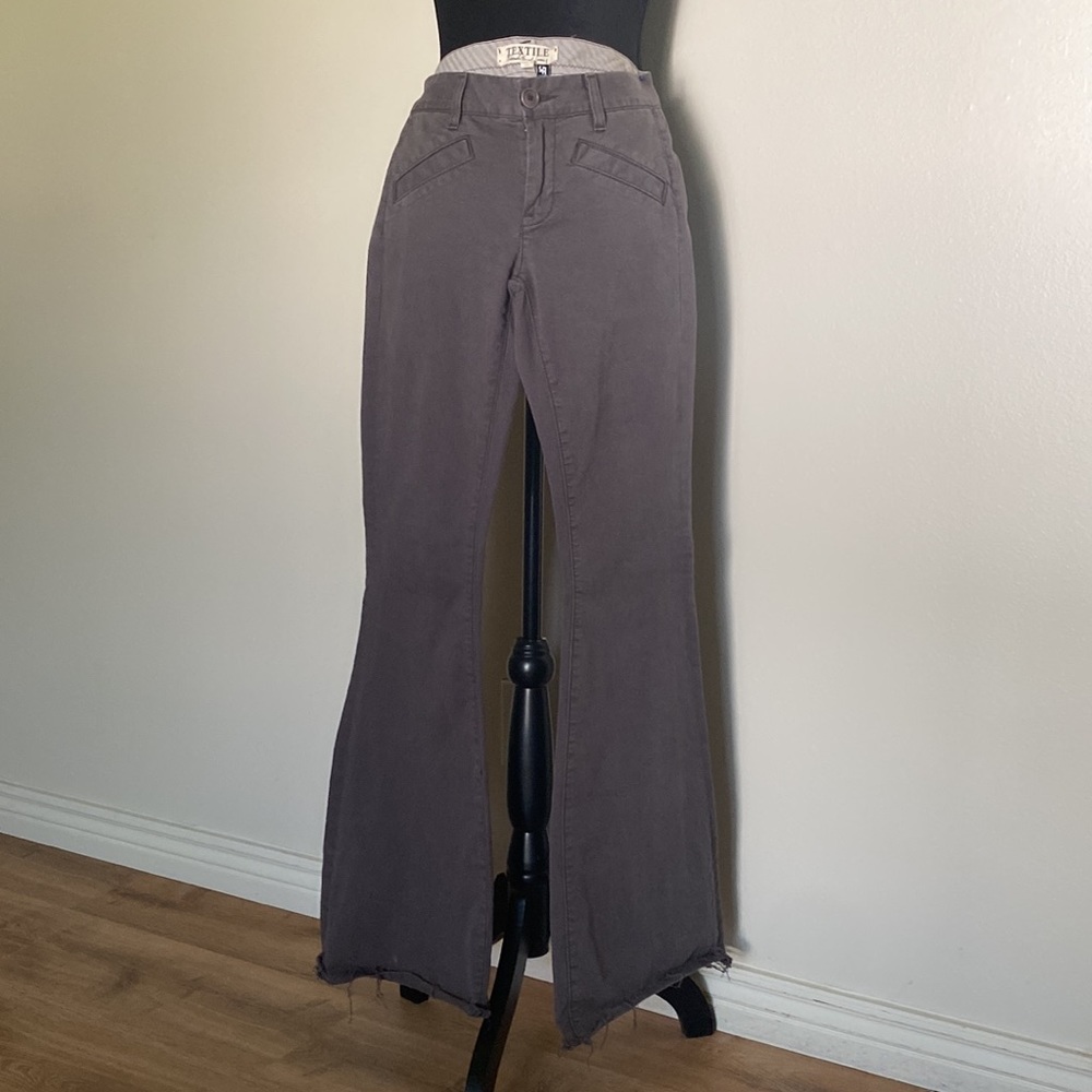 Elizabeth and James Linda flare pants - Picture 12 of 15
